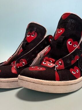 Comme des Garcons PLAY Black Canvas Sneakers with Red Heart Motif